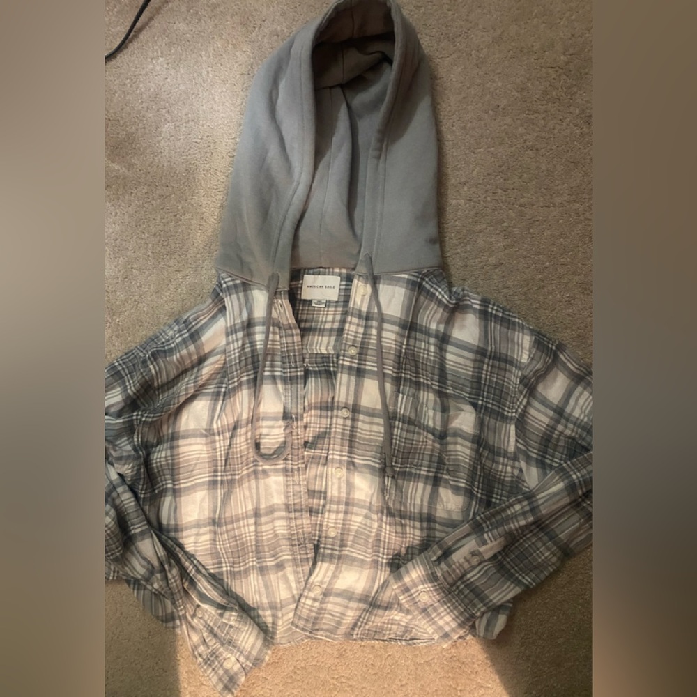 American Eagle Outfitters Plaid Cropped Hooded Button-Up - Gray & Cream